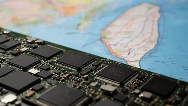 Disputa por chips de IA e o papel de Taiwan: Geopolítica e tecnologia